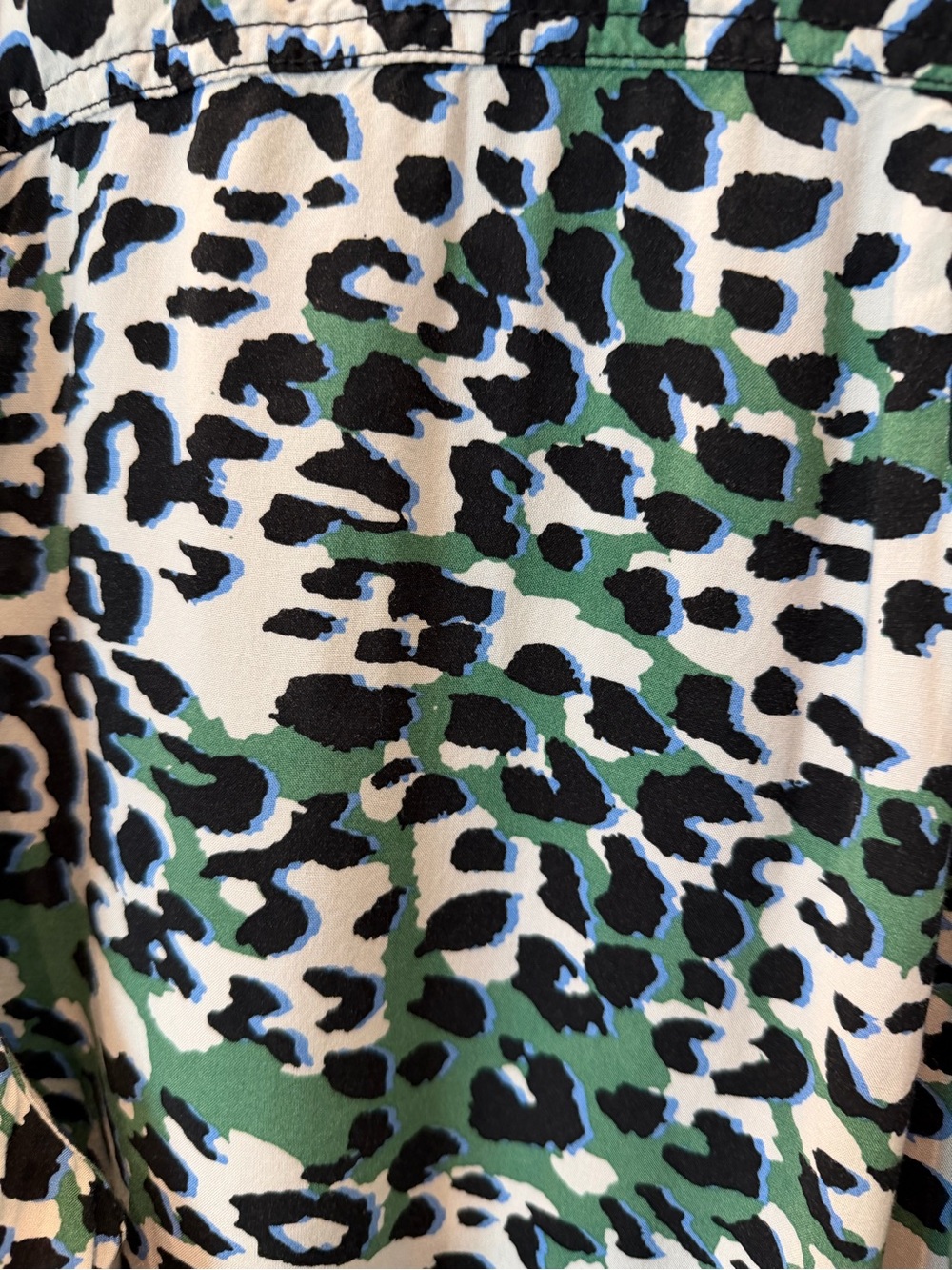 beachlunchlounge Green, Black & White Leopard Print Button-Down Blouse - Picture 5 of 5